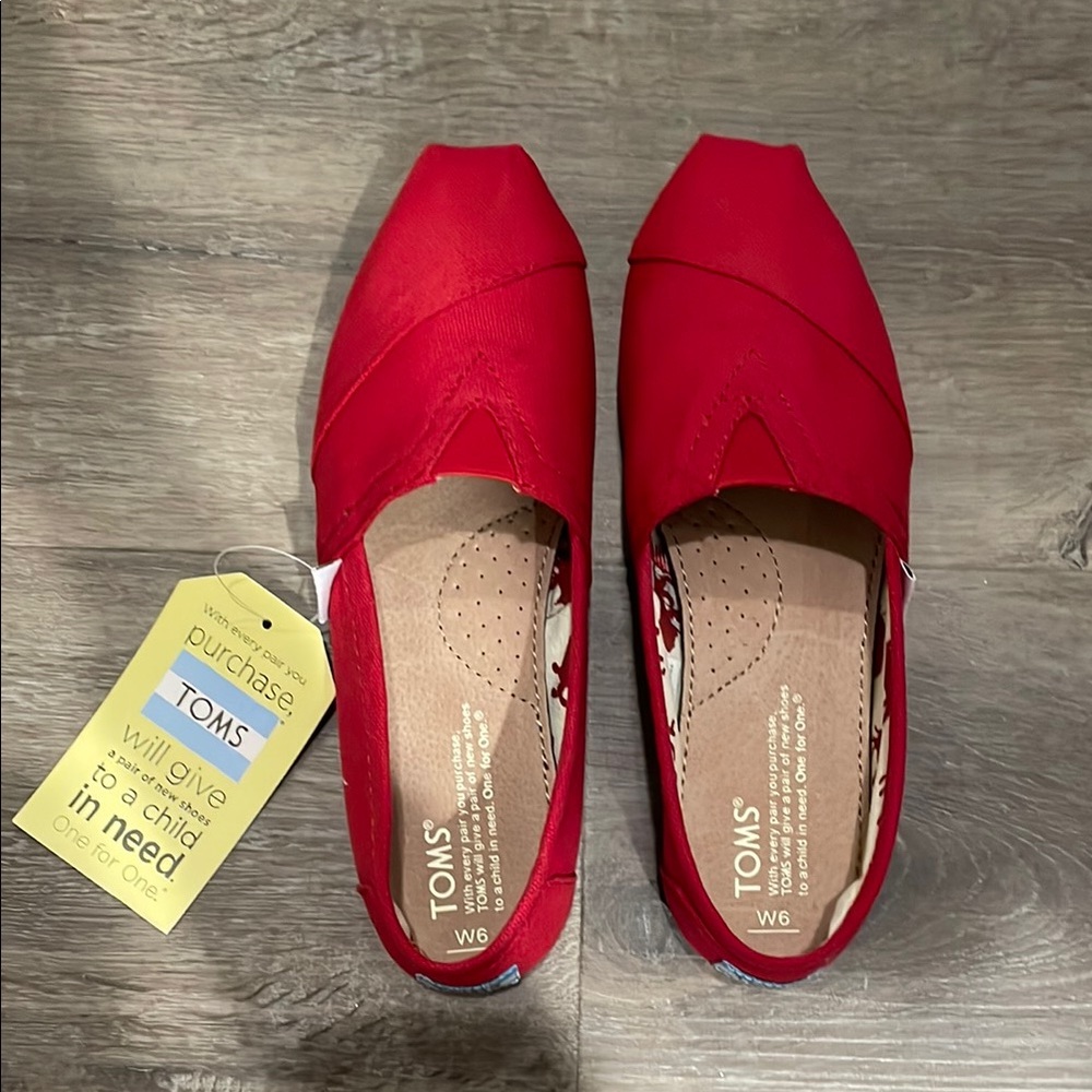 TOMS Women's Red Canvas Shoes
